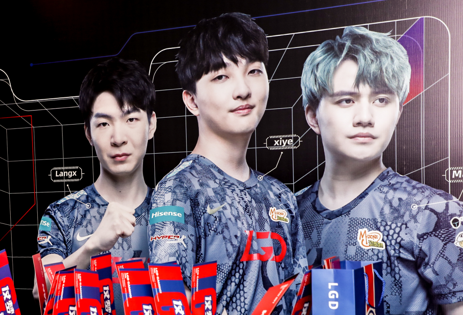 还包括场上 还包括场上