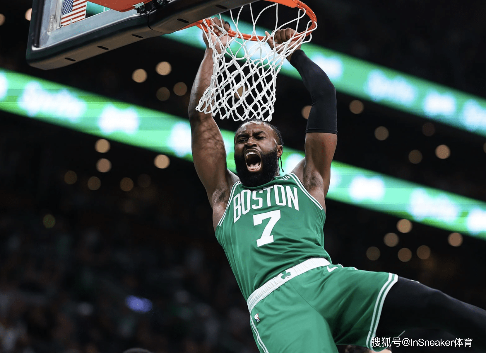 离舞台中心 离舞台中心