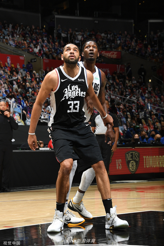 的轩然大波 的轩然大波