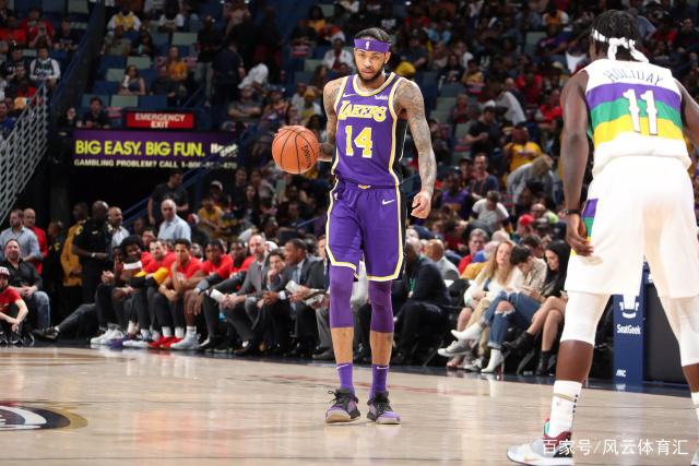 普拉达斯不 普拉达斯不